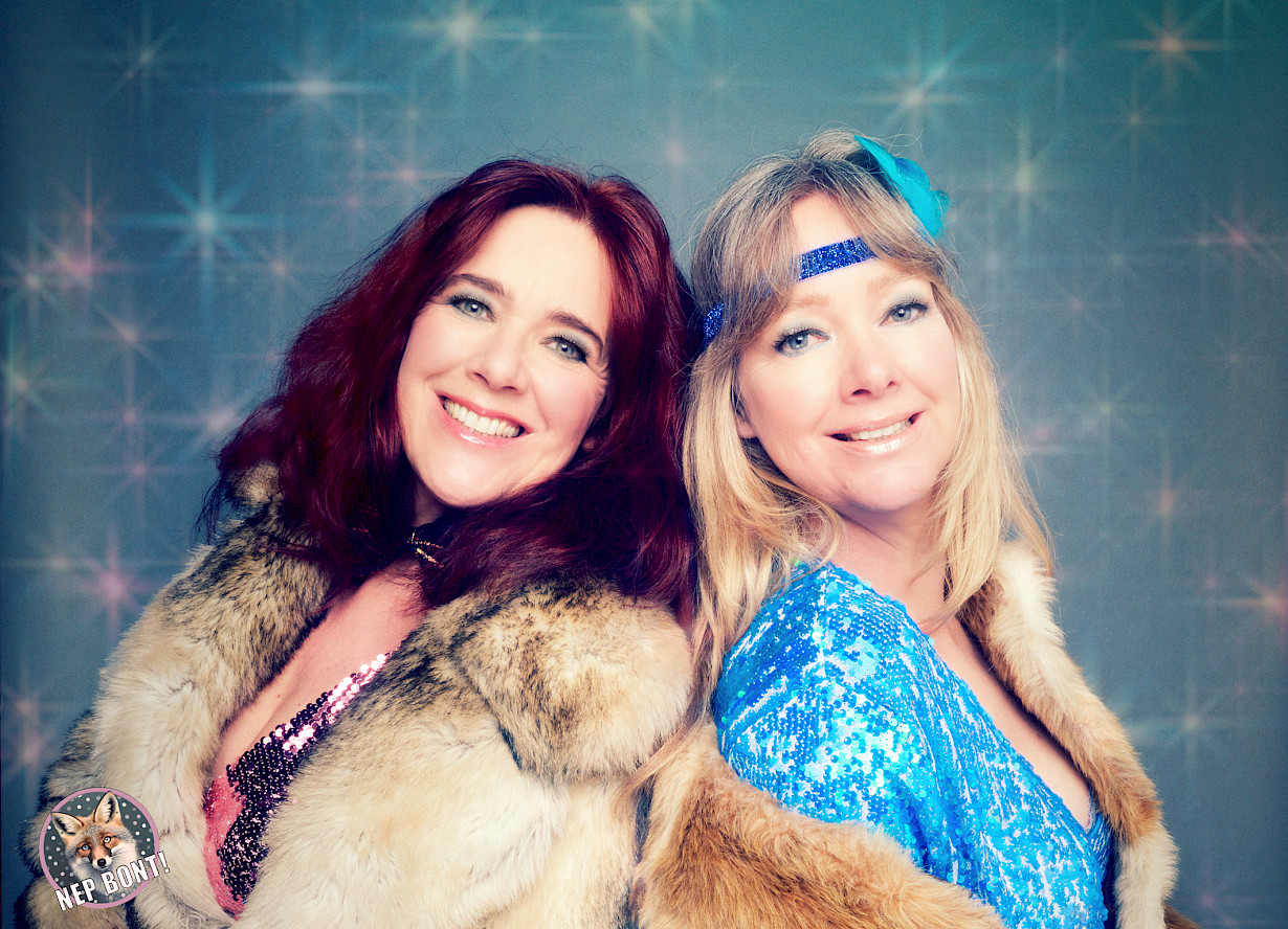 Dancing Queens (xs tribute tot ABBA)